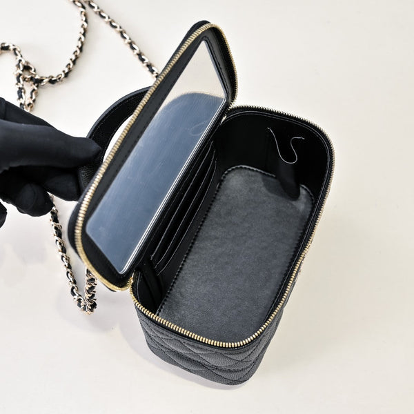 CC 25C Vanity Case 17 Black Caviar Leather 286273