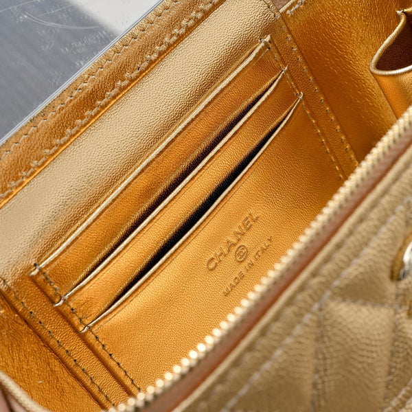 CC 25C Vanity Case Cuir Caviar Métallisé Or 286276