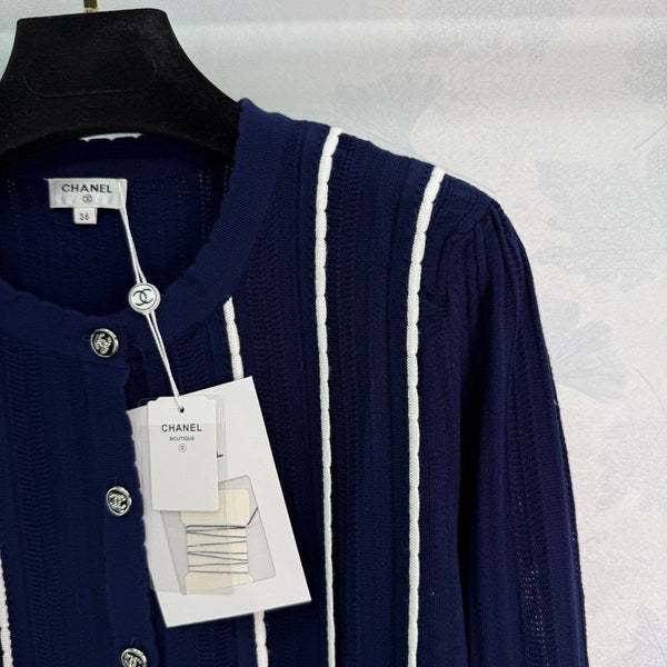 CC 25 Cardigan Navy Blue Wool 279172