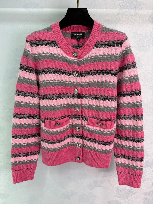 Cardigan Chanel 25 en Laine Rose et Blanche 308025