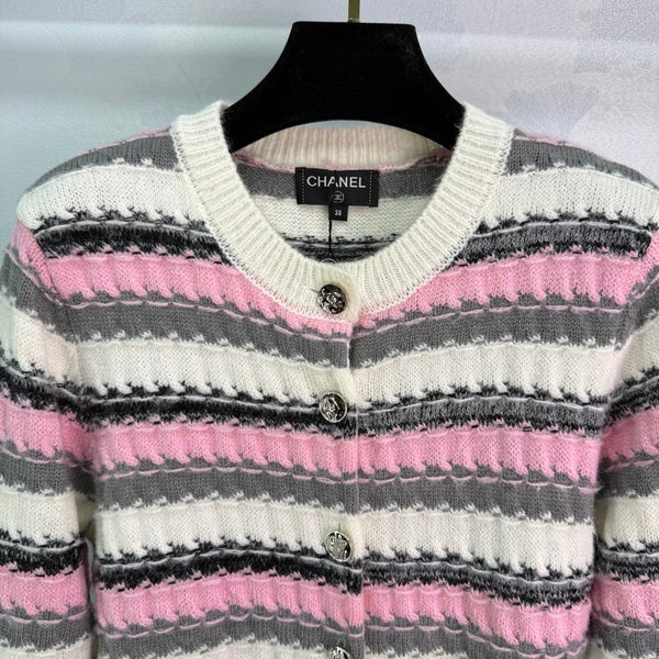 Cardigan Chanel 25 en Laine Rose et Blanche 308025