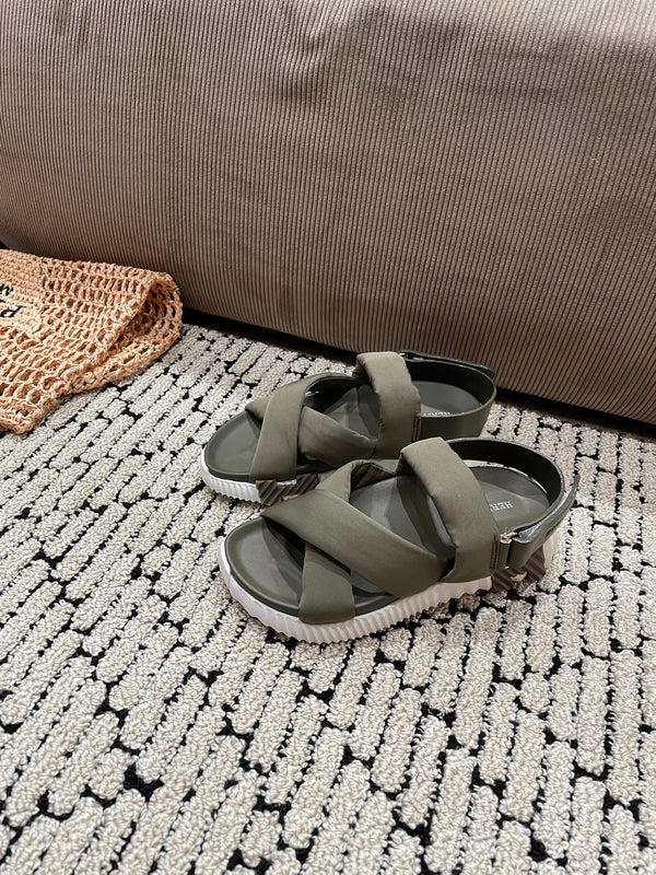 ELECTRIC SANDAL SHADOW CALFSKIN