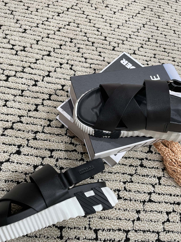 ELECTRIC SANDAL BLACK CALFSKIN