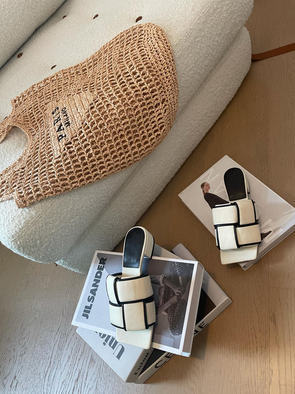 patch mule 35 white black cotton