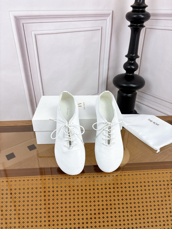 The Row Deep Mouth Slip-on Loafers White Suede 931971