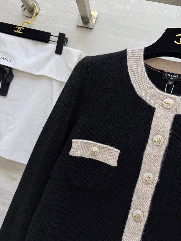 Chanel 2025 Ensemble deux pièces Cardigan Veste Laine Cachemire Noir 319528