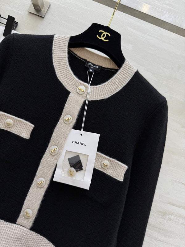 Chanel 2025 Ensemble deux pièces Cardigan Veste Laine Cachemire Noir 319528