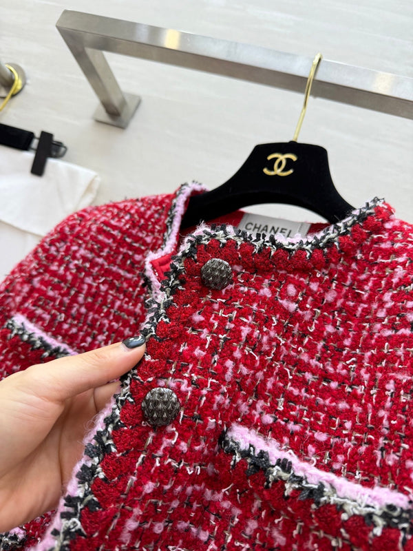 CC Veste de défilé en tweed rouge 344791