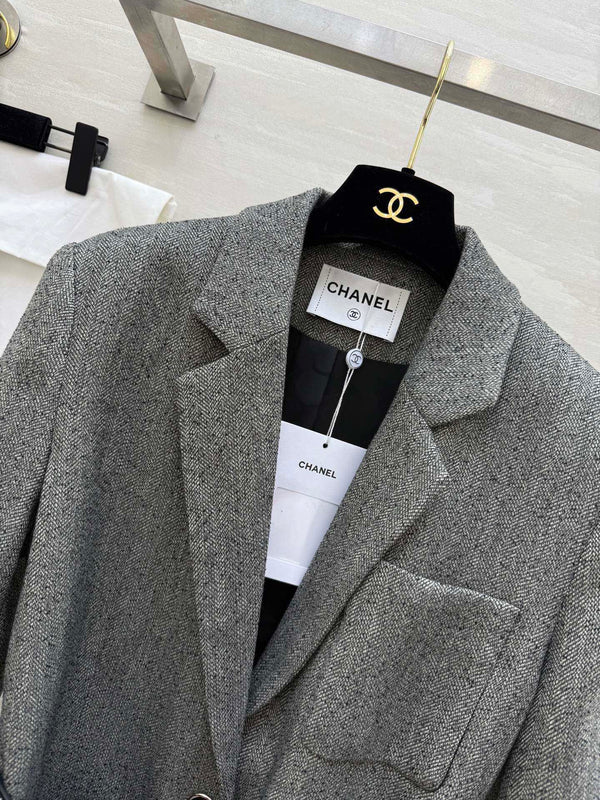 CC 26s Blazer cintré en laine mélangée grise 352329