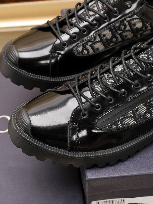 SCARPA DERBY CD COMBAT IN PELLE DI VITELLO LUCIDA NERA E BEIGE