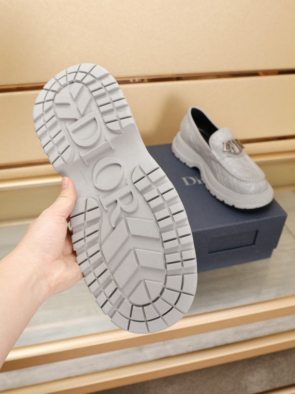 CD EXPLORER LOAFER LIGHT GRAY EMBROIDED CALFSKIN