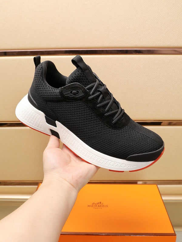 HM HUGO SNEAKER BLACK AND WHITE BREATHABLE FABRIC