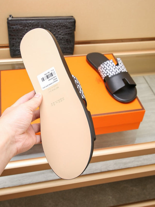 HM IZMIR SANDAL BLACK AND WHITE CALFSKIN