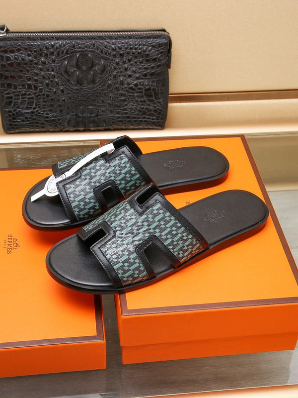 HM ORAN SANDAL BLACK AND SAPPHIRE LAMBSKIN