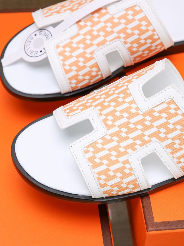 HM ORAN SANDAL WHITE AND TANGERINE LAMBSKIN