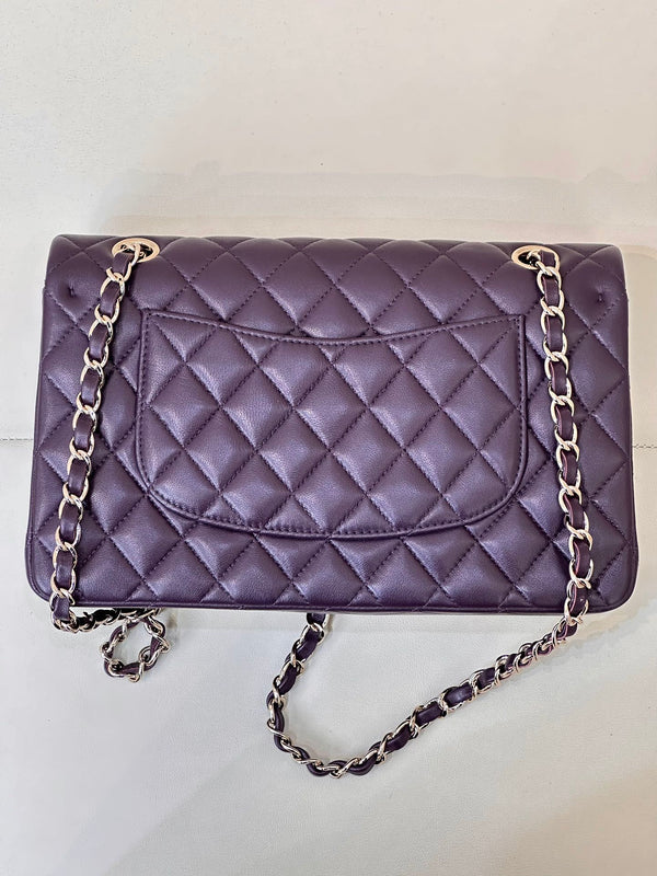 CLASSIC FLAP 25CM VIOLET LAMBSKIN LIGHT GOLD HARDWARE
