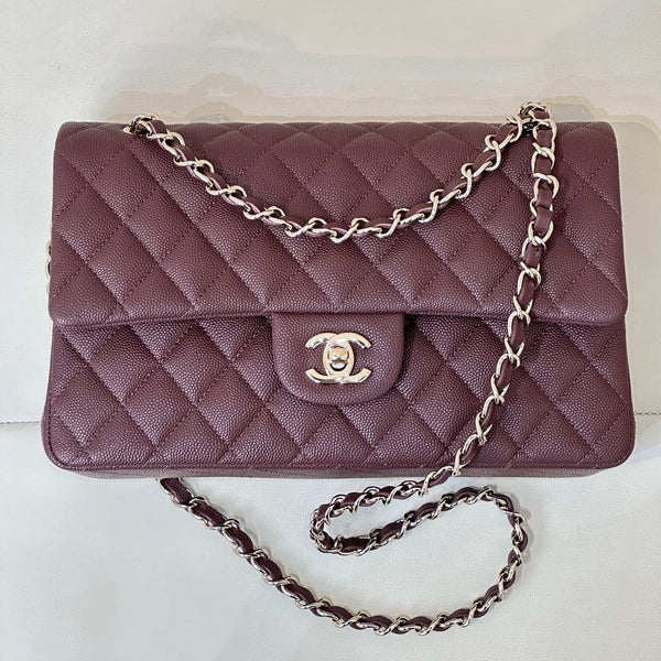 CLASSIC FLAP 25CM CAVIALE BORDEAUX FERRAMENTA ORO CHIARO