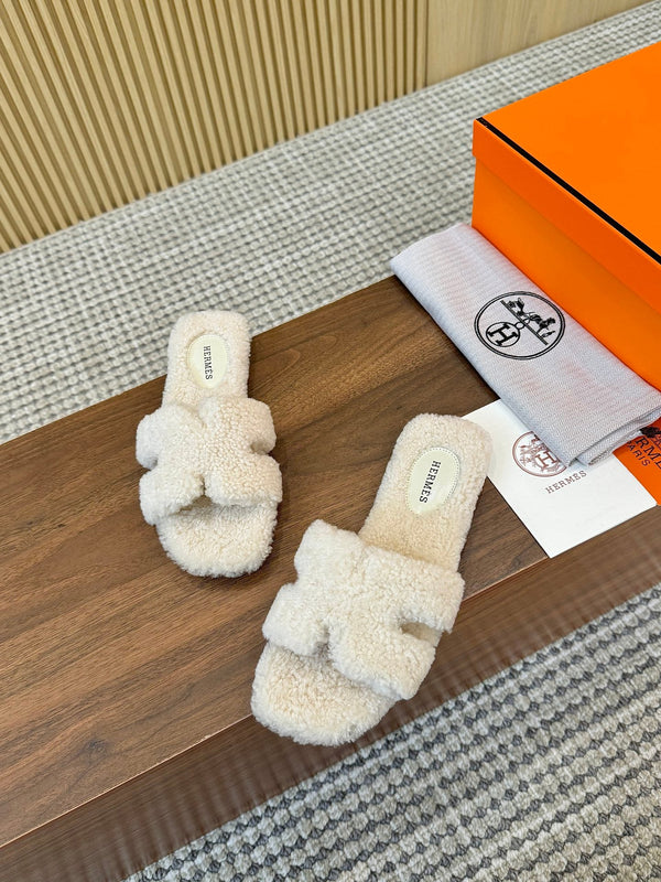HM Oran Sandal Cream Wool 543688