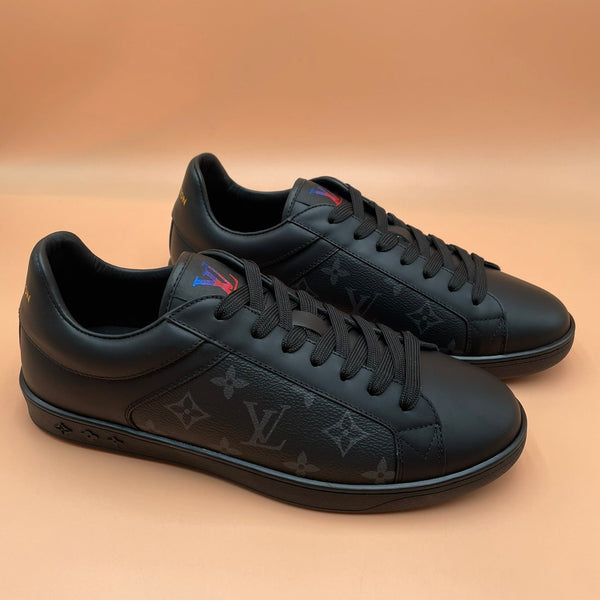 LV RIVOLI BLACK SNEAKER
