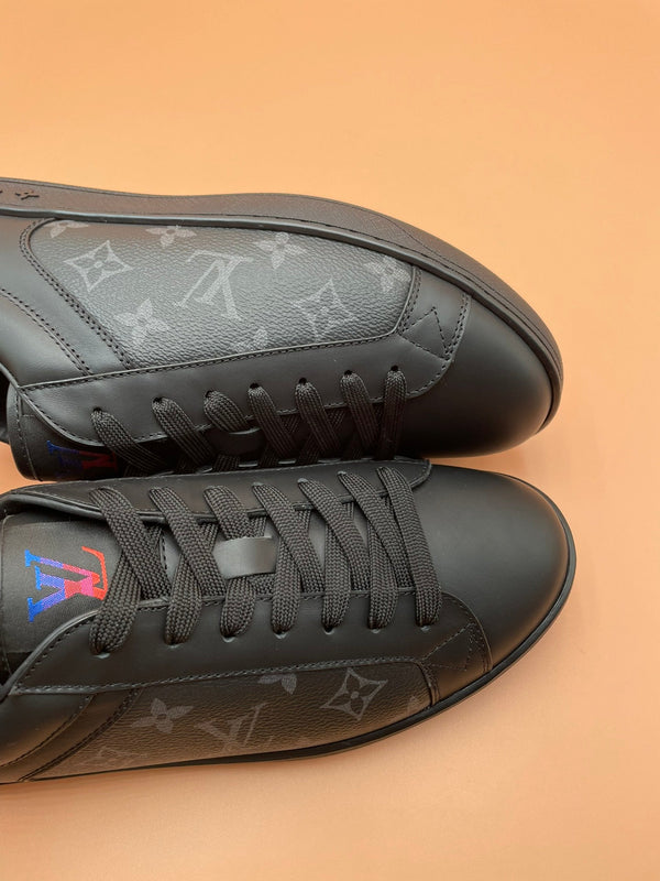LV RIVOLI BLACK SNEAKER
