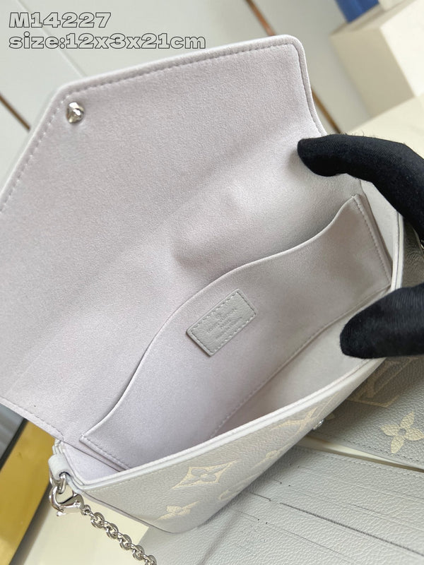 LV Pochette Felicie Brume Gray Monogram Cowhide 205525