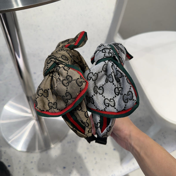 BOW HAIRBAND IN GRAY MONOGRAM CANVAS 414471