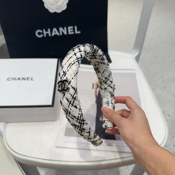 Chanel 26s Headband 228608