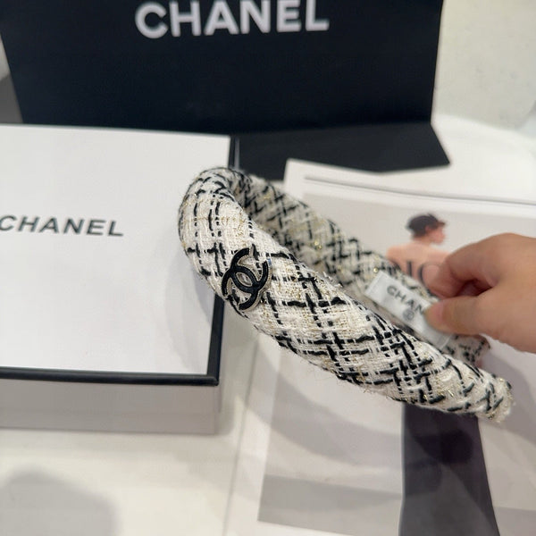 Chanel 26s Headband 228608
