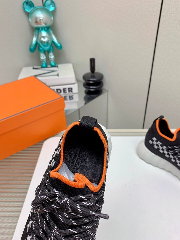 HM Flex slip-on sneaker In Black Woven Fabric 106318