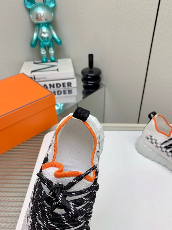 HM Flex slip-on sneaker In White Woven Fabric 106315