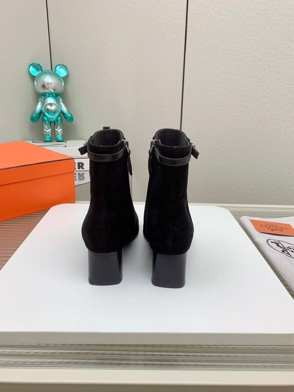 HM Imperial 50 Ankle Boot Black Suede 971342