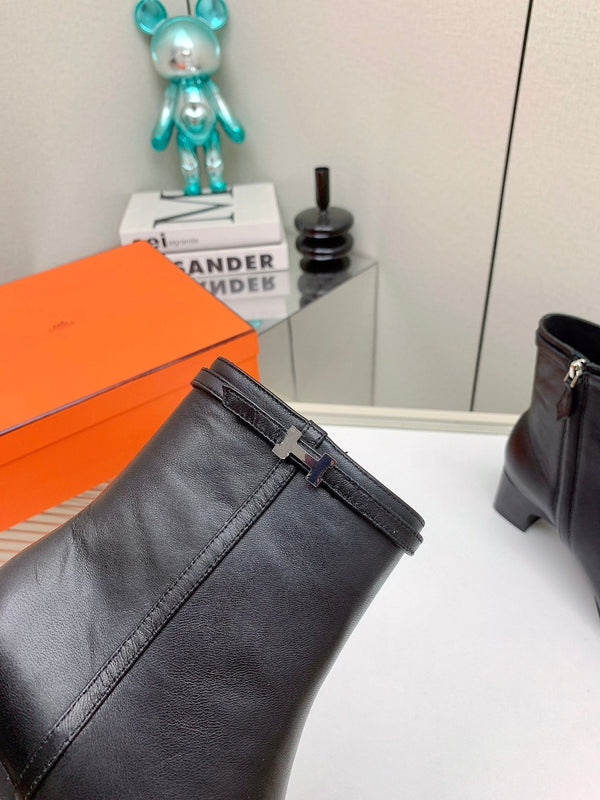 HM Hommage Ankle Boot Black Calfskin 971350