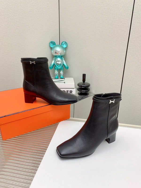 HM Hommage Ankle Boot Black Calfskin 971350