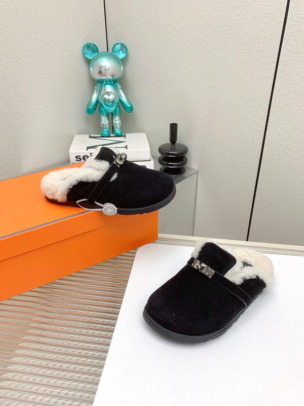 HM Mule 30mm In Black With Fleece And Suede Lining 971392