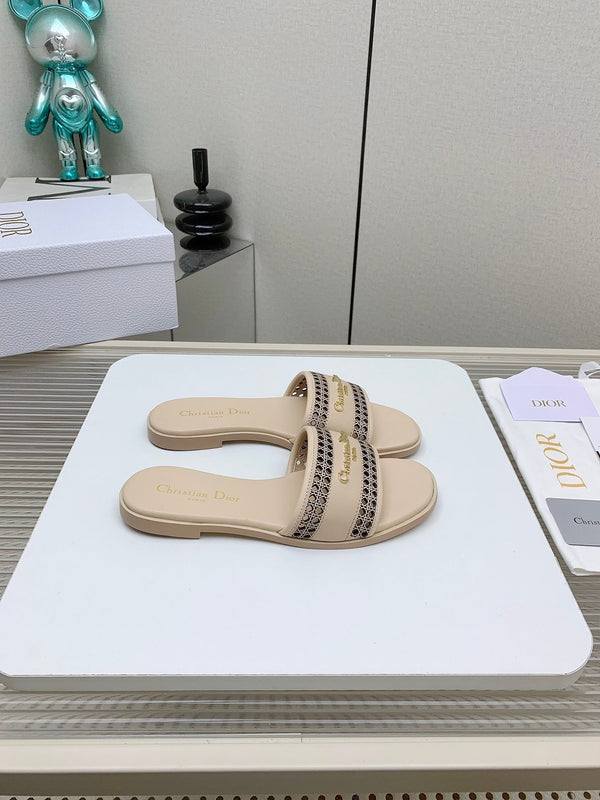 CD D-Lane Slide In Beige Cowhide 106275