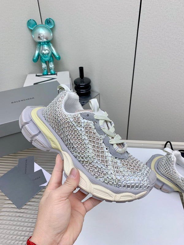 SNEAKER XL IN RETE GRIGIA E BEIGE, POLIURETANO, POLIESTERE CON STRASS