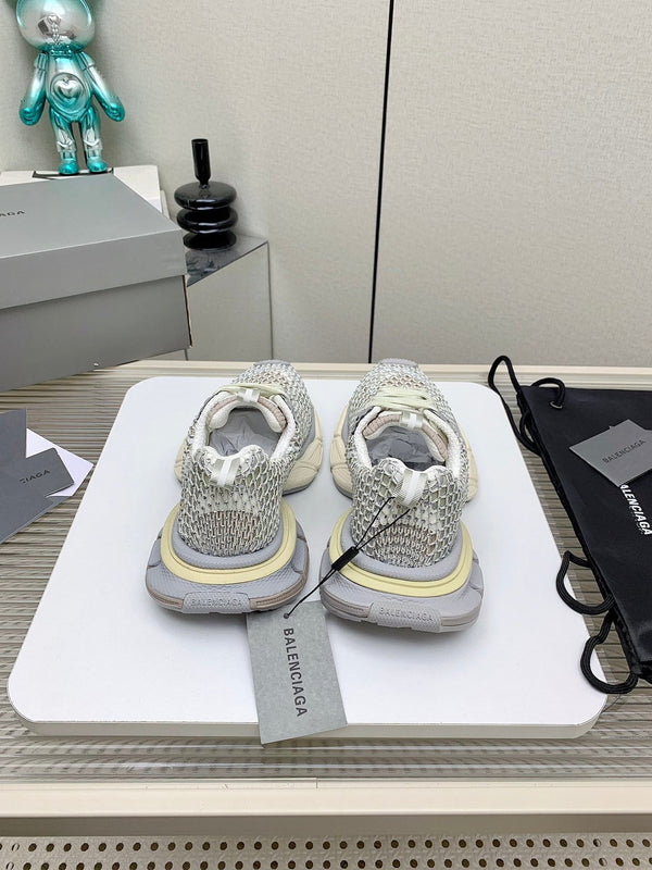 SNEAKER XL IN RETE GRIGIA E BEIGE, POLIURETANO, POLIESTERE CON STRASS