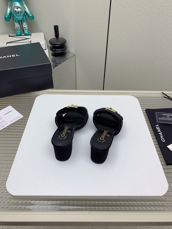 CC Mule Sandals 50mm In Black Velvet 148937