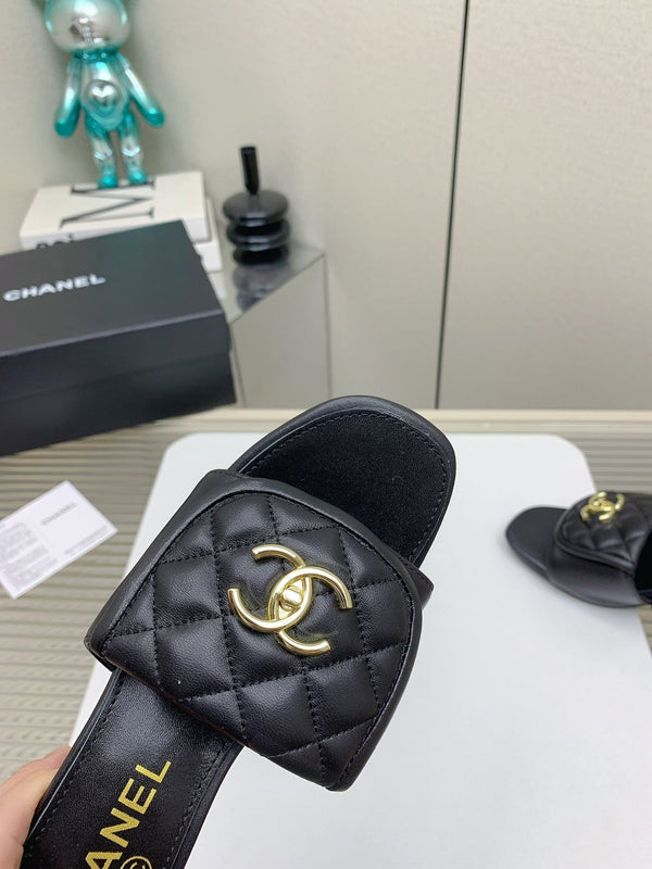 CC Mule Sandals 50mm In Black Quilted Lambskin 148942