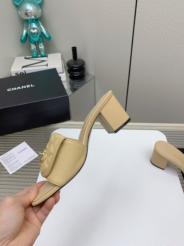 CC Mule Sandals 50mm In Beige Quilted Lambskin 148946