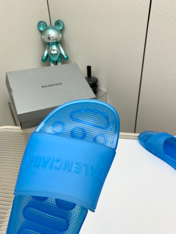 SANDALO CIABATTA DA PISCINA IN GOMMA BLU GELATINA