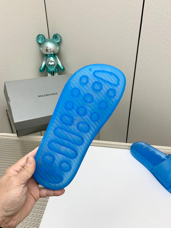 SANDALO CIABATTA DA PISCINA IN GOMMA BLU GELATINA