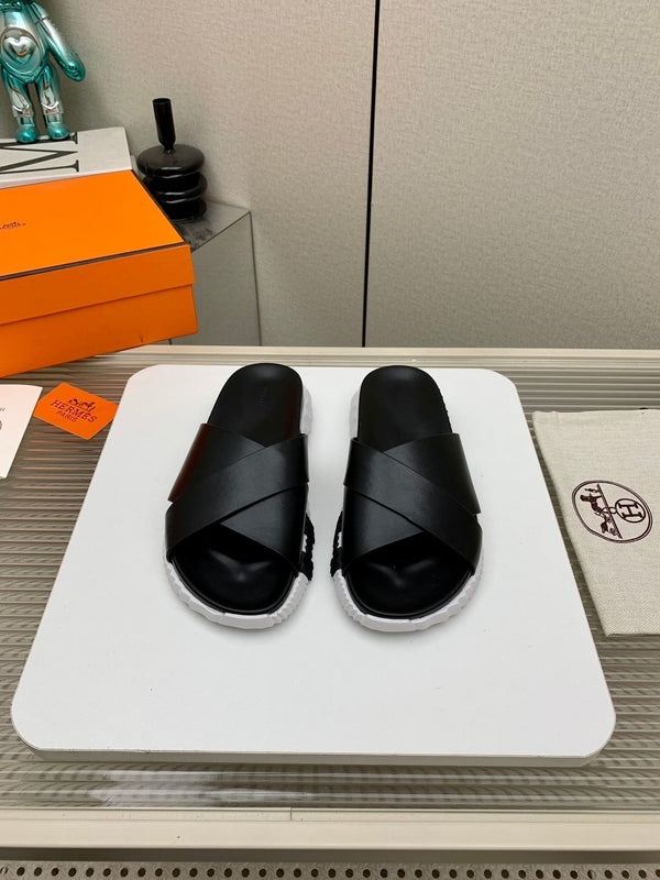 HM 25 Infra Sandal Cowhide and Rubber 245616