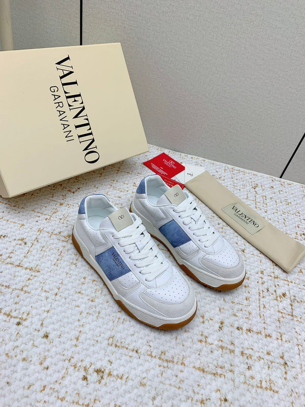 VT 25 Low Top Garavani Sneaker Denim White Cowhide