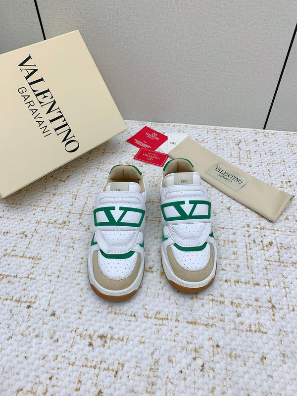 VT 25 Joy Play Low Top Sneaker White Green Cowhide 331682