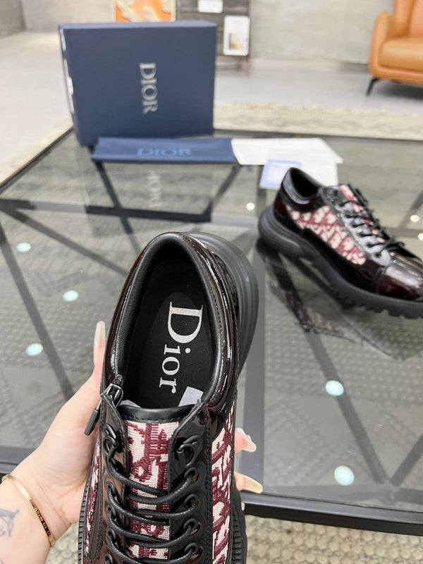 CD COMBAT DERBY SHOE WINE POLISHED CALFSKIN