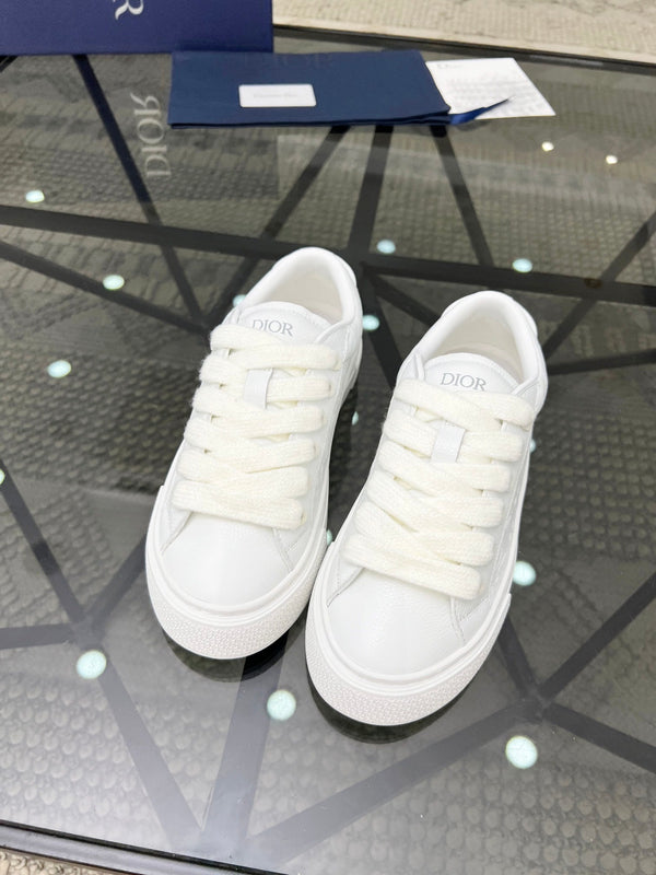 CD B33 SNEAKER WHITE EMBOSSED CALFSKIN