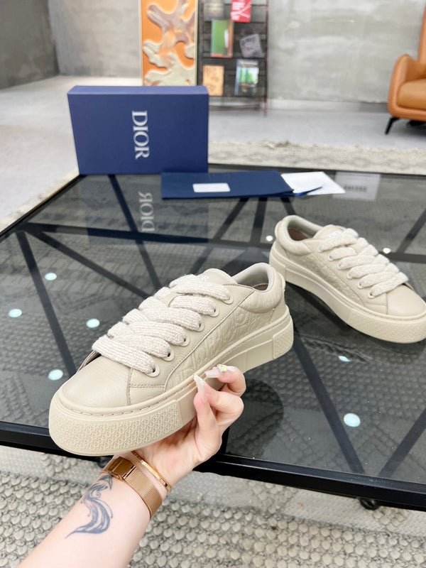 CD B33 SNEAKER BEIGE EMBOSSED CALFSKIN