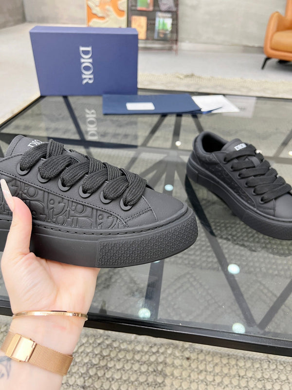 CD B33 SNEAKER BLACK EMBOSSED CALFSKIN