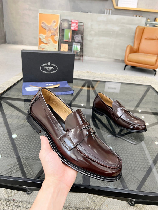 PRA LOAFER IN GLOSSY CHOCOLATE BROWN CALFSKIN